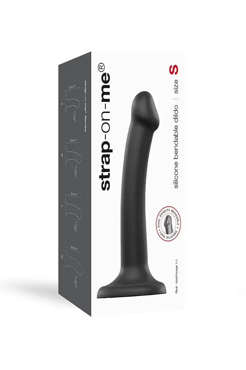 Dildo Ventouse Flexible Dual-density Noir Taille S 17cm - Strap-On-Me 4 Dildo Ventouse Flexible Dual-density Noir Taille S 17cm - Strap-On-Me – Image 4