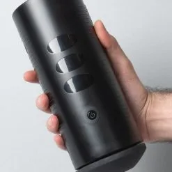 Masturbateur Rechargeable Connecté Et Interactif Pour Hommes Titan - Kiiroo -LINGERIES Soldes masturbateur connecte titan kiiroo only love 34016749781172