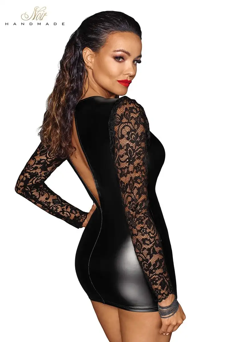 Mini Robe Avec Décolleté Sexy En Wetlook Et Dentelle F253 - Noir Handmade 5 Mini Robe Avec Décolleté Sexy En Wetlook Et Dentelle F253 - Noir Handmade – Image 5